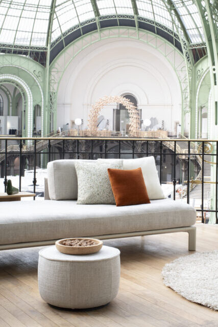 Creativeinrichtungen Job als Projektplaner für Einrichtungsobjekte und Bürowelten 